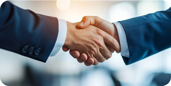 期貨經理 期貨經理事業的業務主要為接受客戶全權委託從事國內外期權商品交易。期貨全權委託，是由投資人 (委任人) 將資金委託給期貨經理事業 (受任人)，由期貨經理事業依雙方約定的條件進行操作，富邦期貨期貨經理業務更是屢獲期貨鑽石獎前三名之殊榮肯定。